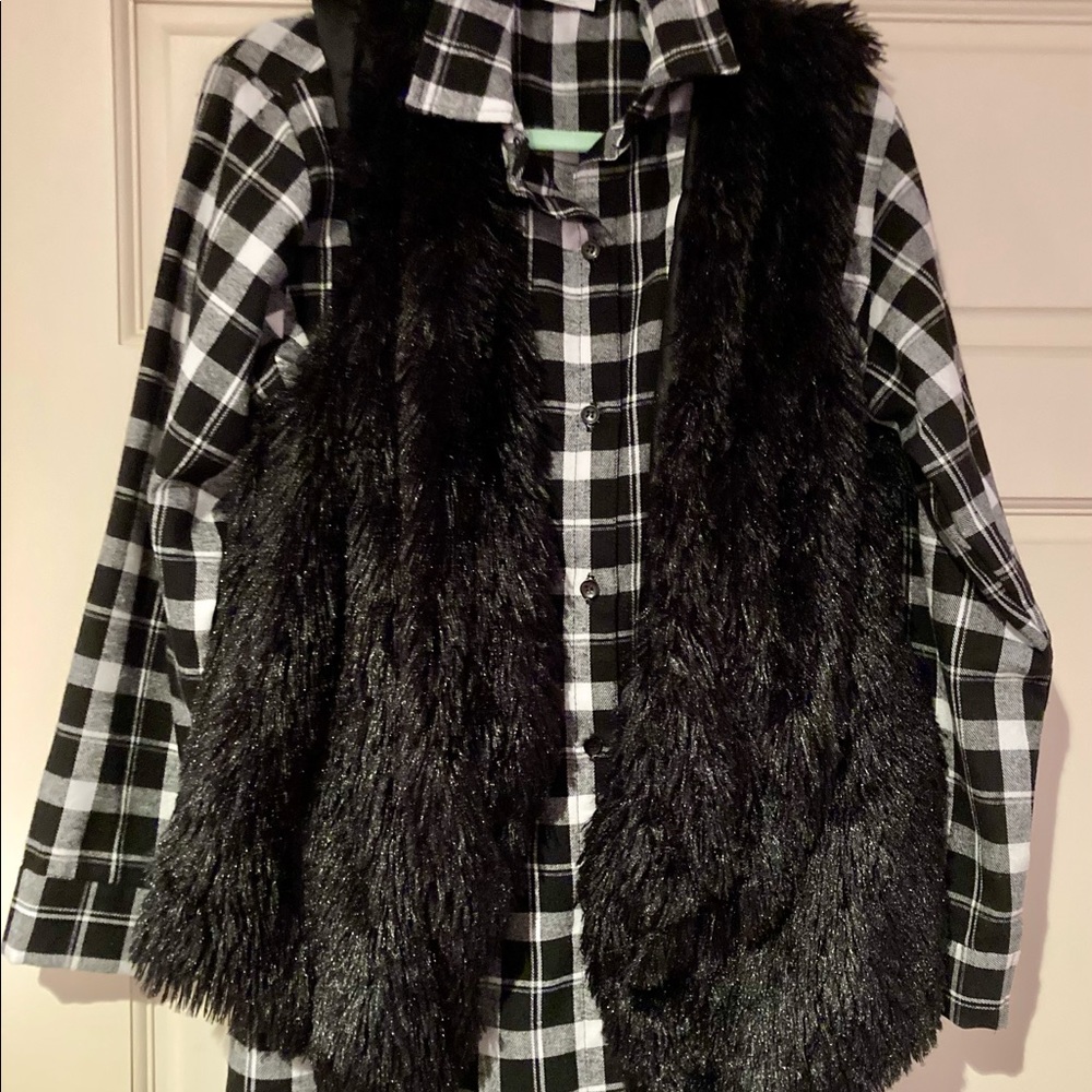 *New* Black plaid long flannel with a faux fur black vest.